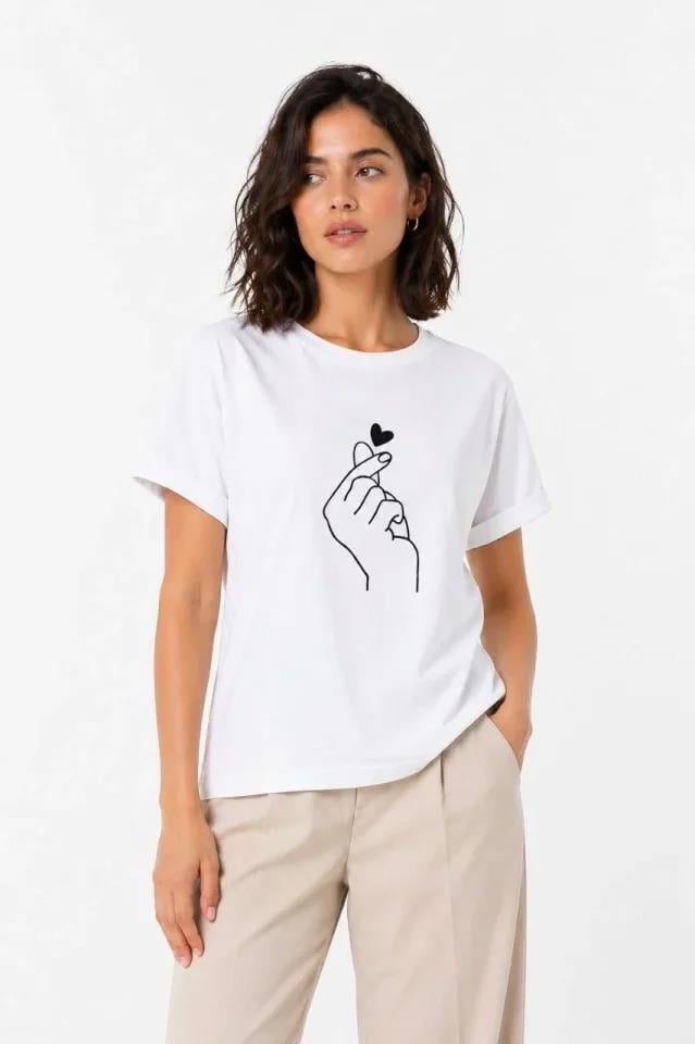 Kore Parmak Kalp Aşk Temalı Minimal Baskılı Tişört Yazlık Kısa Kol T-Shirt  - Beyaz