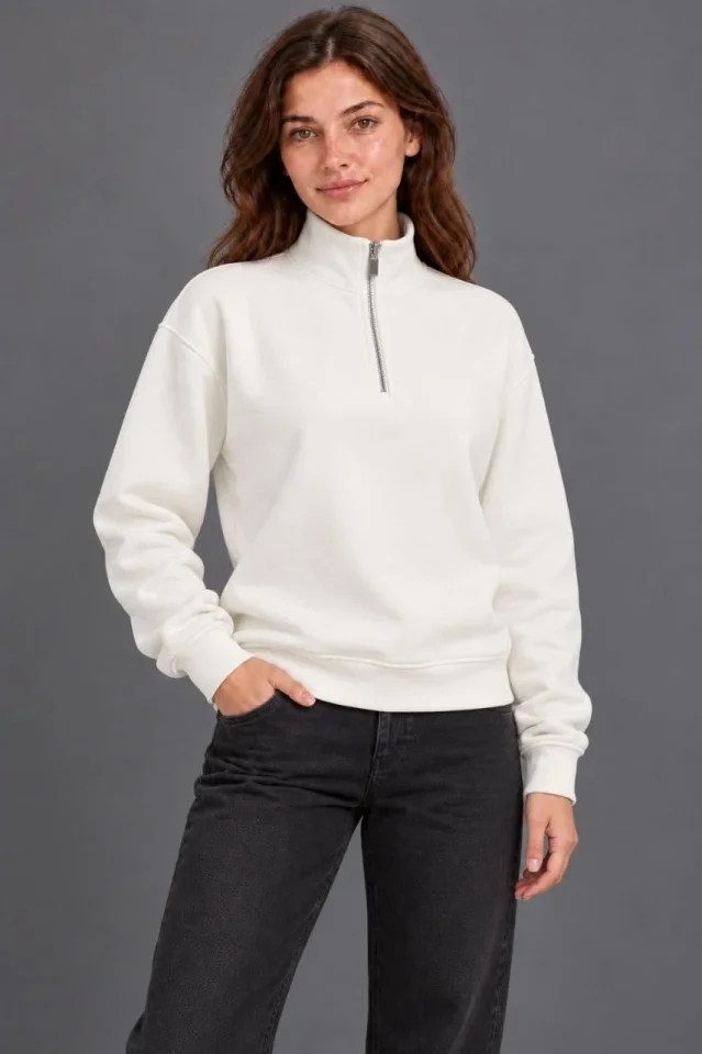 Üç İplik İçi Şardonlu Dik Yaka Yarım Fermuarlı Kışlık Sweatshirt - Beyaz