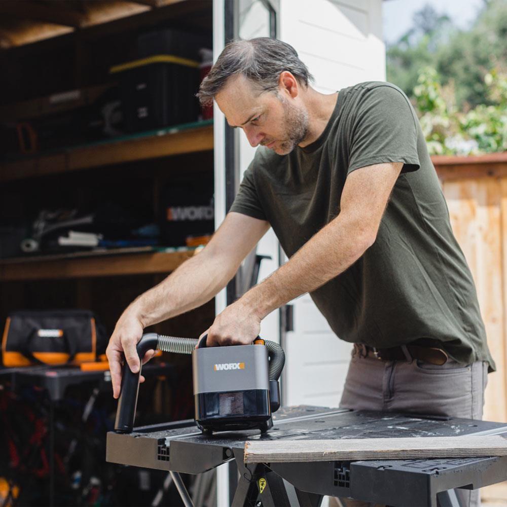 Worx Akülü Şarjlı Süpürge-WX030 20Volt 2.0Ah. 30W/10Kpa Li-ion