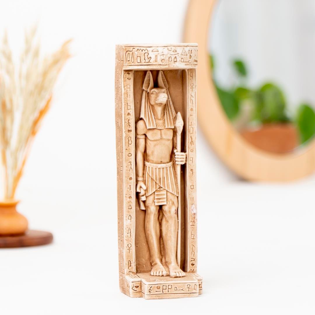 Dekoratif Anubis Toprak Mumluk