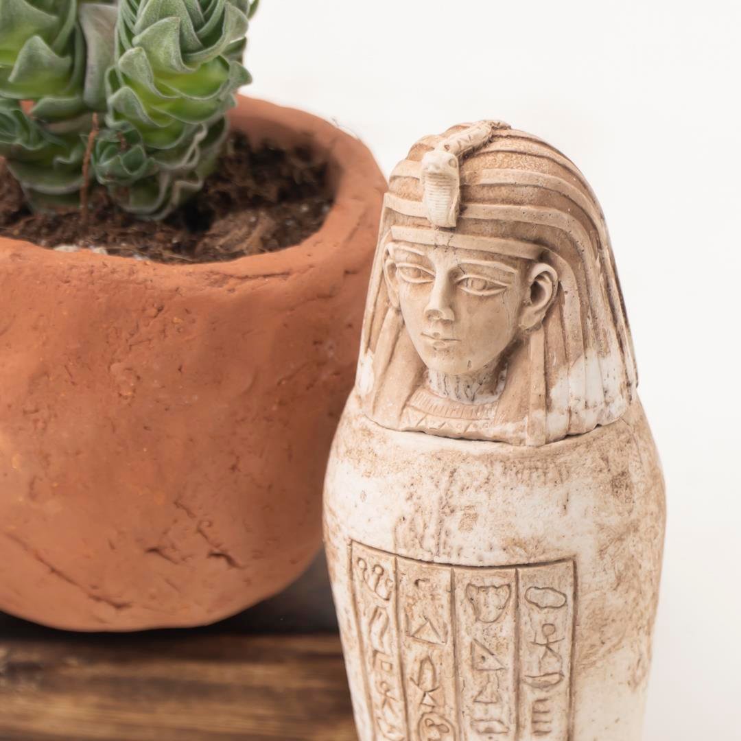 Dekoratif Toprak Firavun Biblo