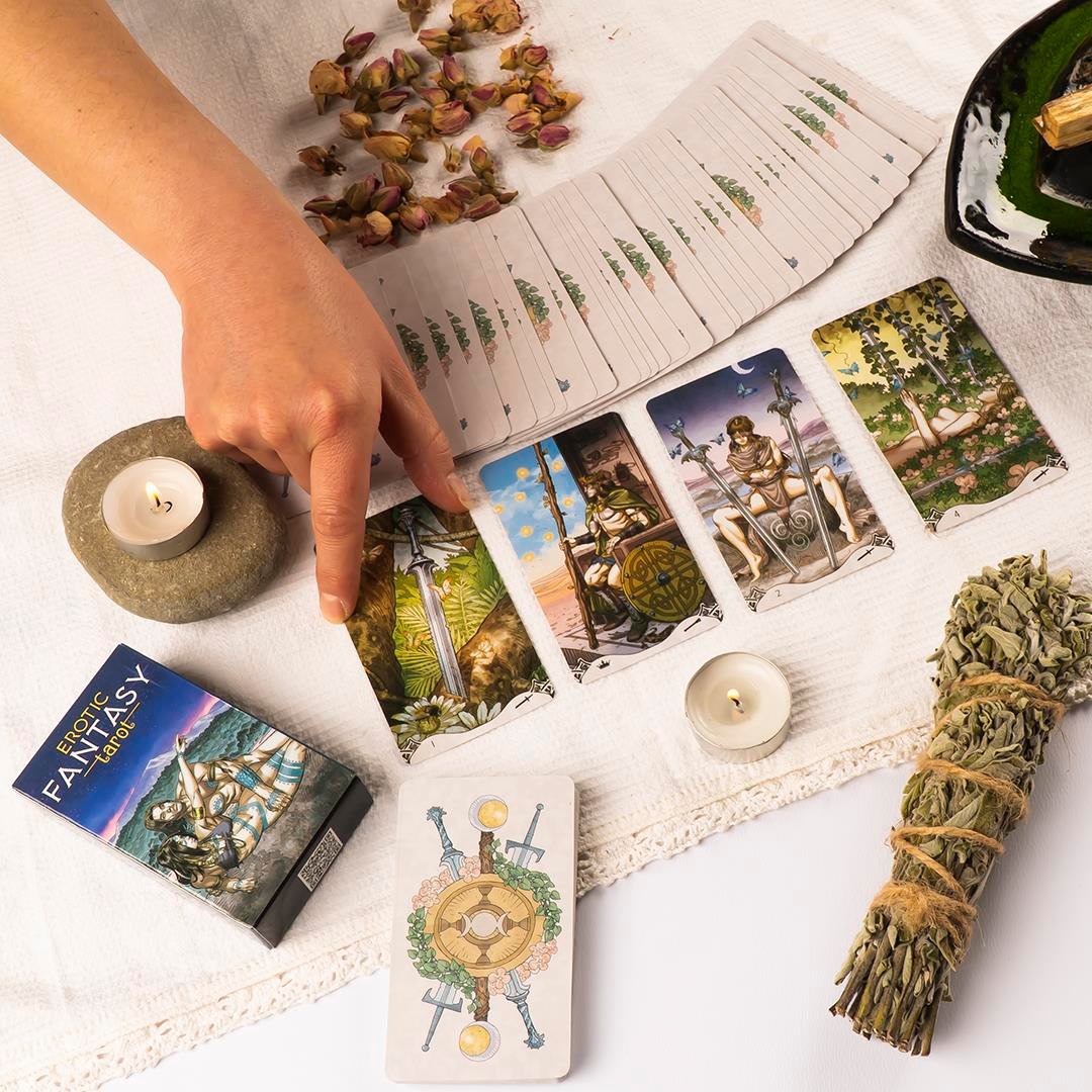 Erotic Fantasy Tarot Kartı