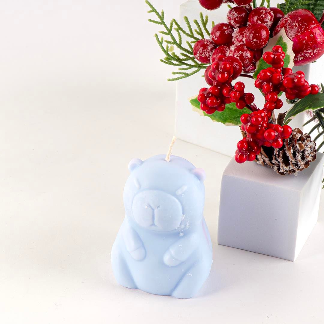 Kapibara Temalı Mavi Soya Mum