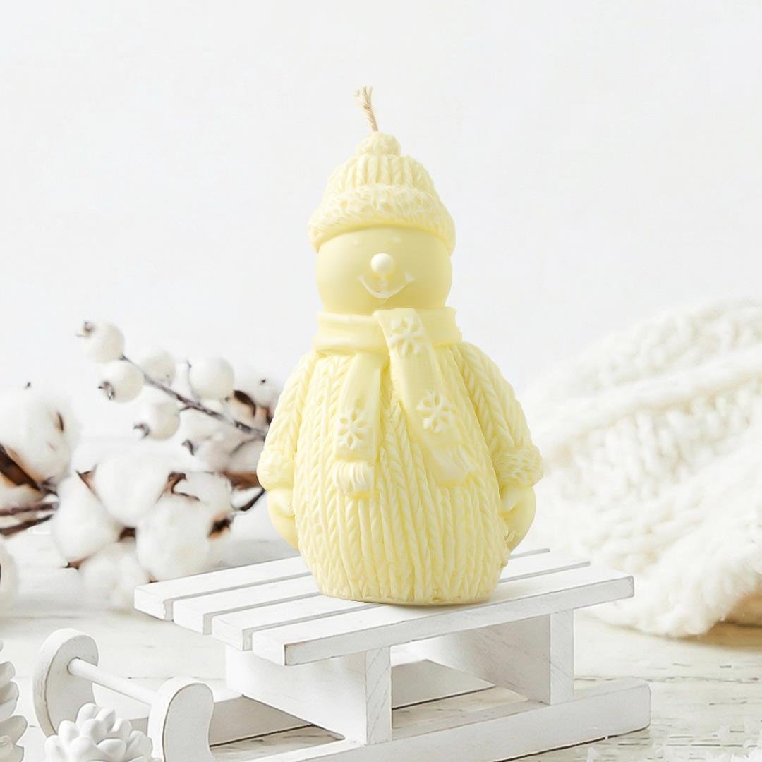 Kardan Adam Temalı Sarı Soya Mum