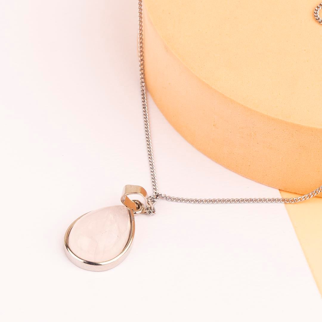 Kristal Kuvars Oval Dogal Taş Kolye