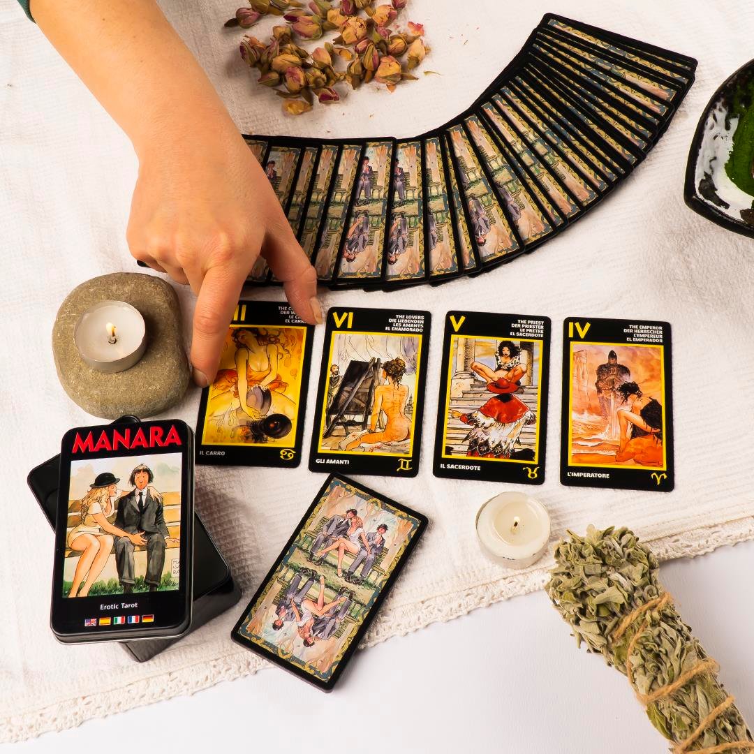 Manara Erotic Tarot Kartı