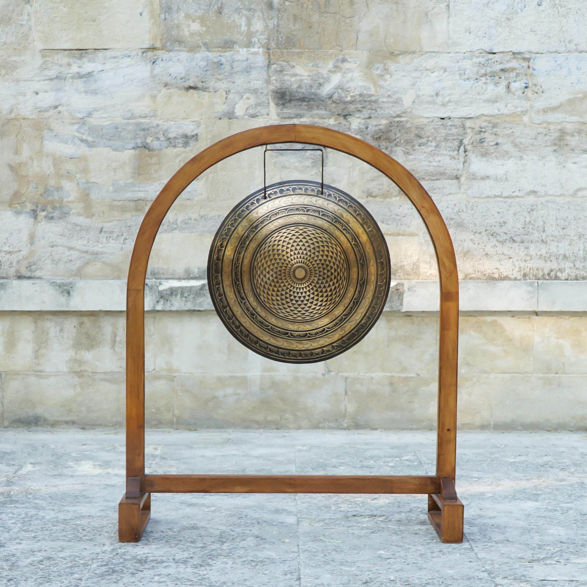 Mantra İşlemeli Gong