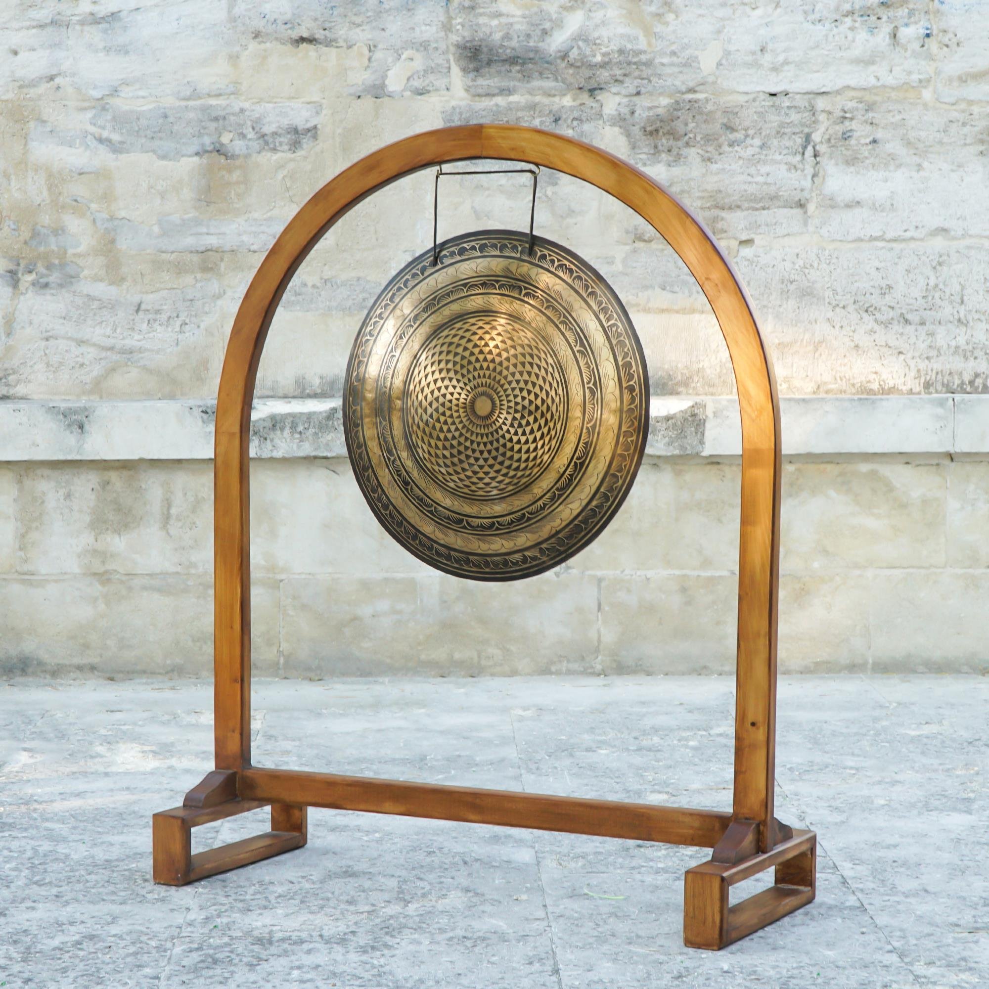 Mantra İşlemeli Gong