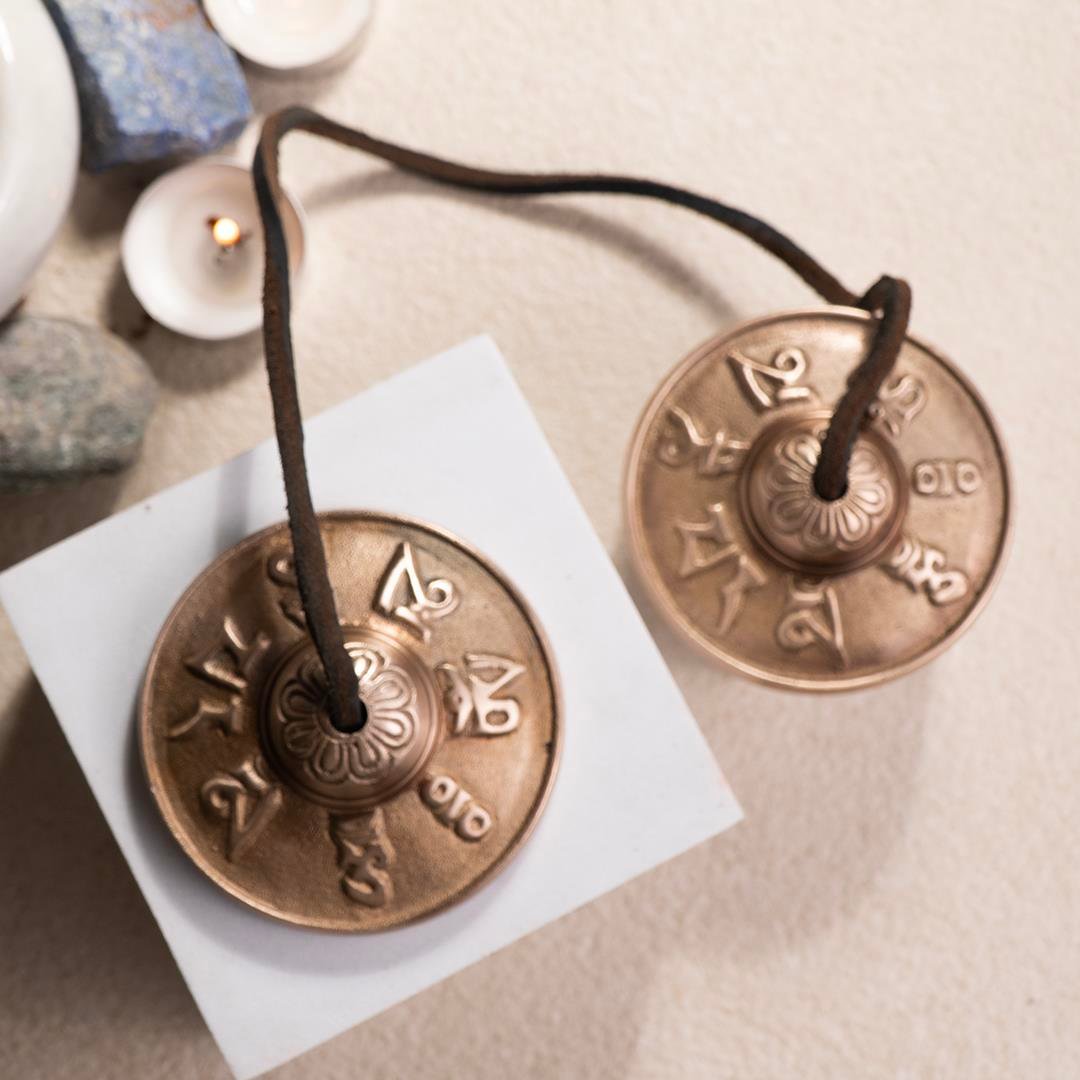 Mantra Tınısı Temalı Tingsha Meditasyon Çanı