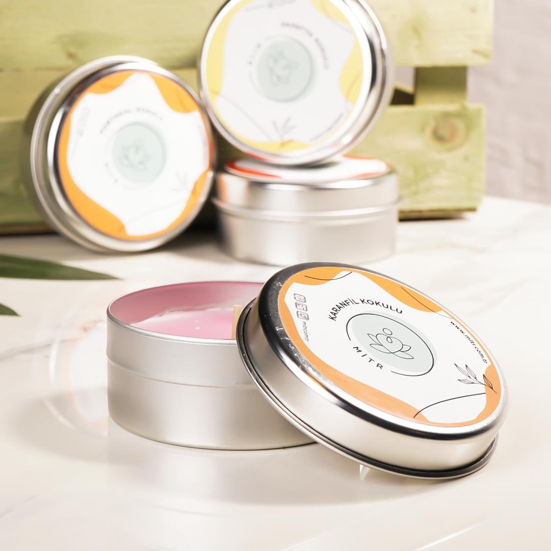 Mitr Karanfil Aromalı Metal Mum