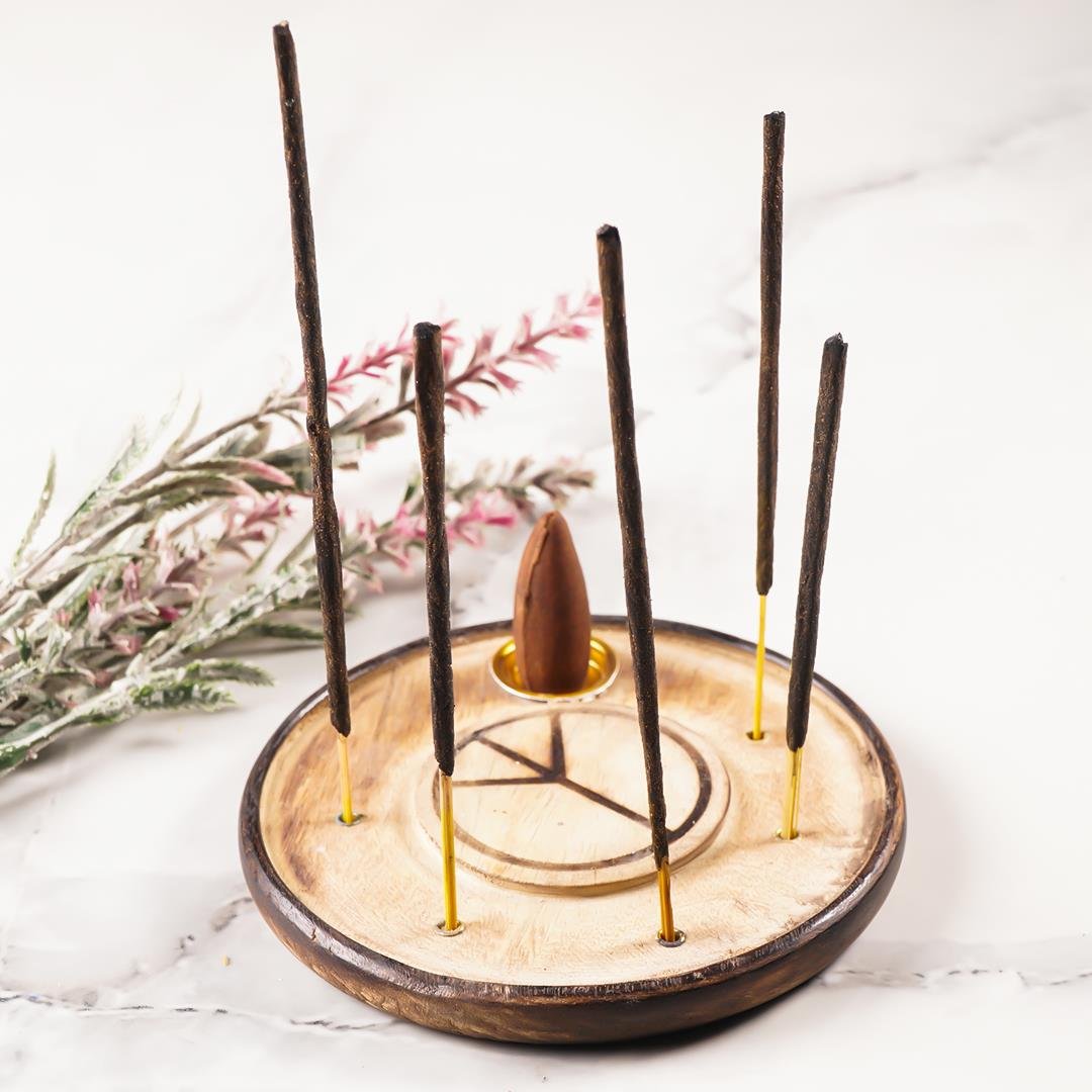 Peach Temalı Yuvarlak Ahşap Konik Tütsülük