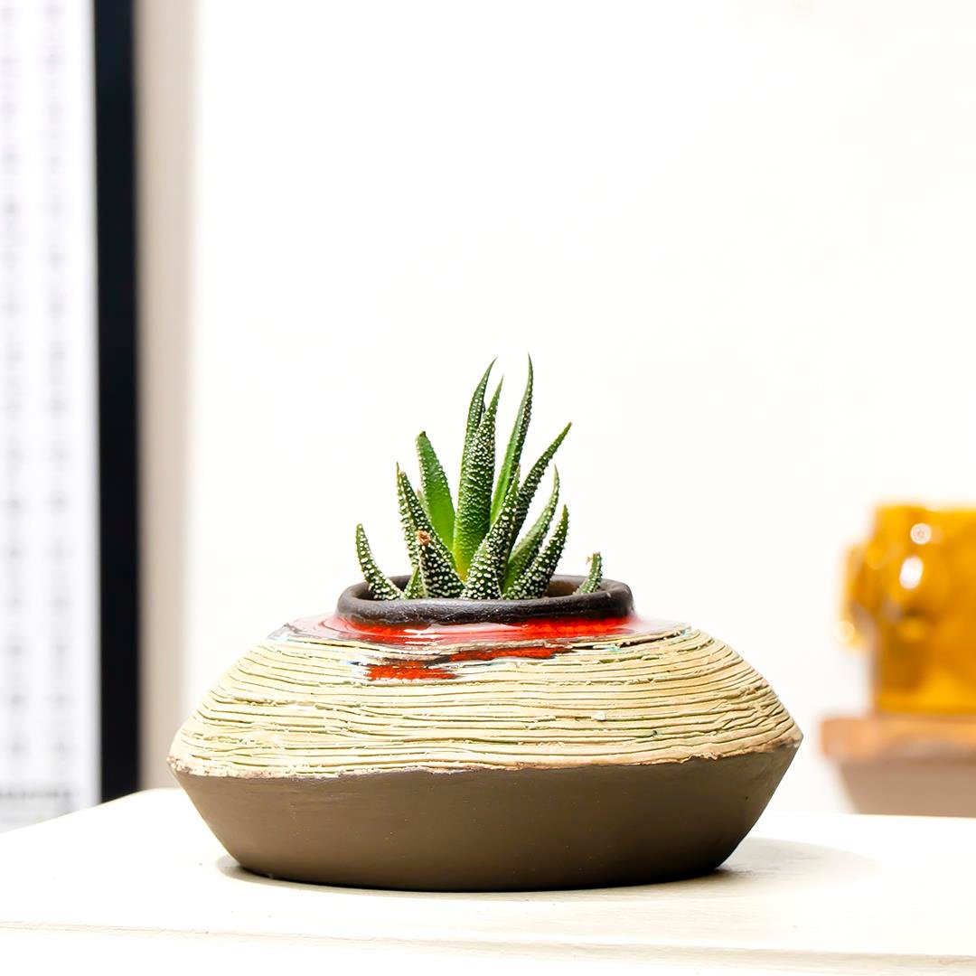 Trinity El Yapımı Seramik Vazo