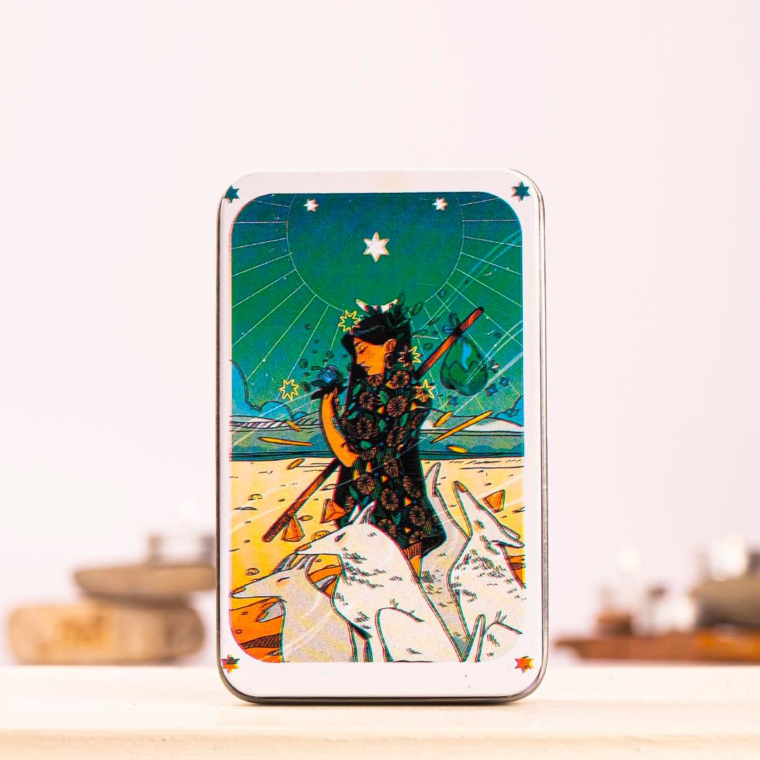 White Numen A Sacred Animal Tarot Kartı