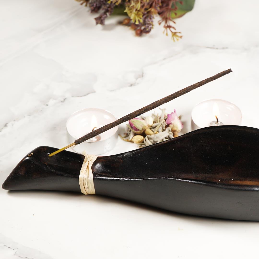 Yaprak Temalı Çubuk Tütsülük