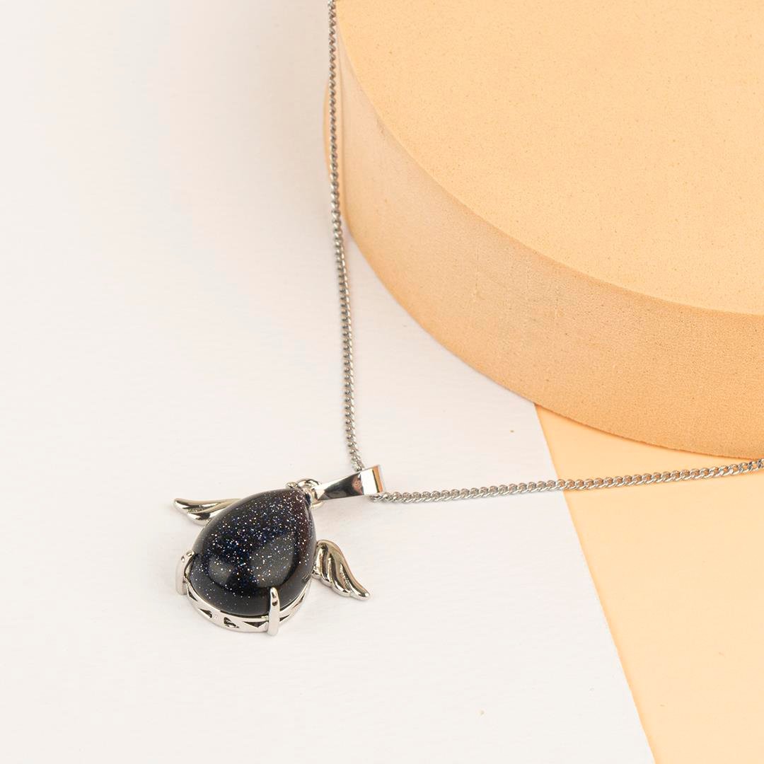 Yıldız Taşı (Black) Damla Kanatlı Dogal Taş Kolye