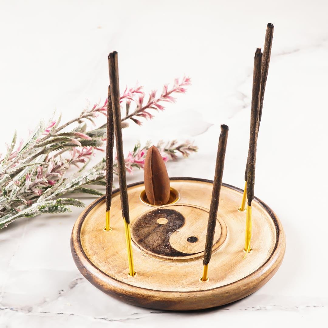 Yin Yang Temalı Yuvarlak Ahşap Konik Tütsülük