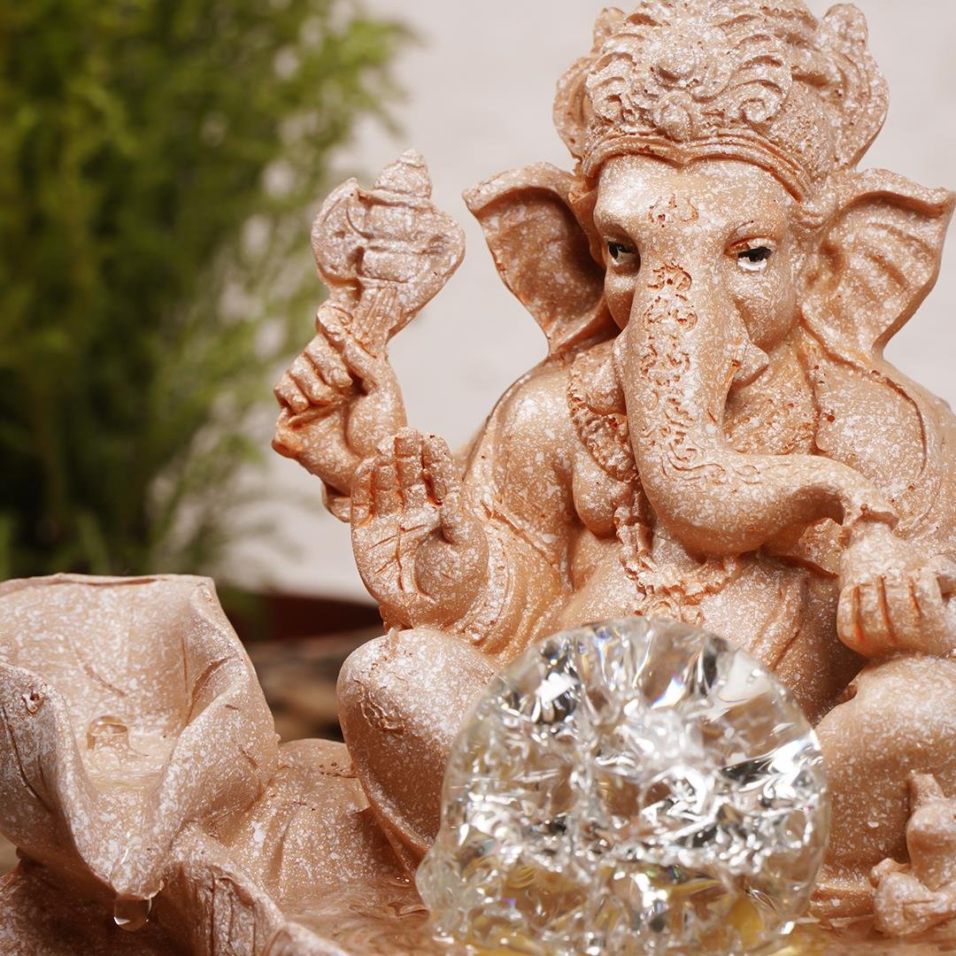 Zen Ganesha Temalı Beyaz Su Şişesi