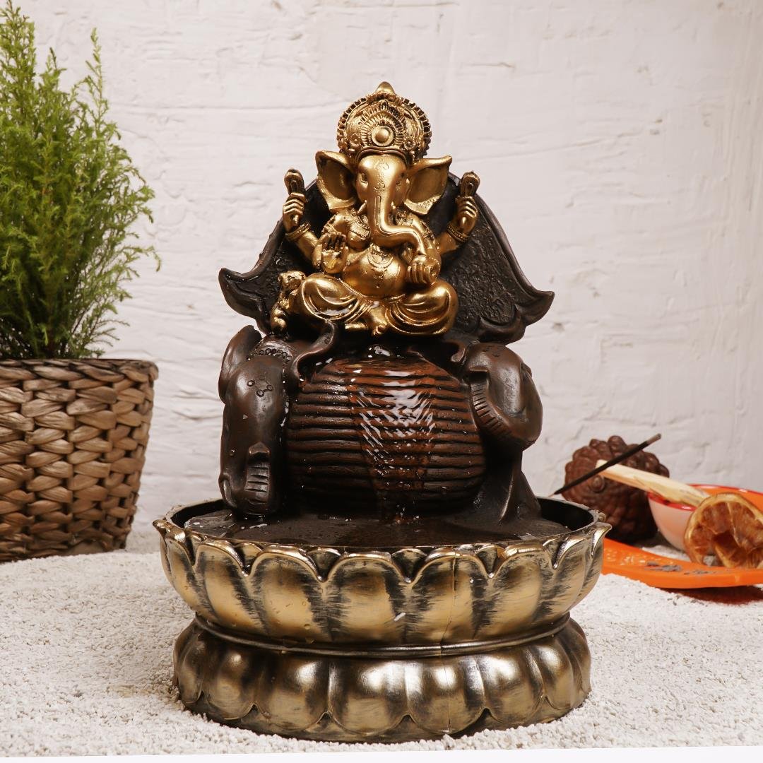 Zen Ganesha Temalı Gold Şu Şelalesi