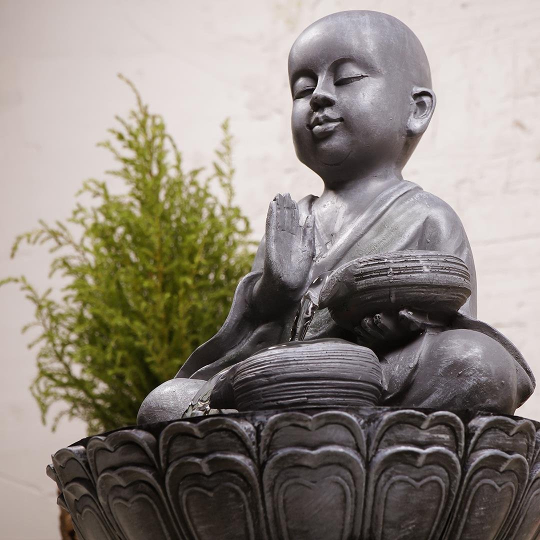 Zen Sidartha Temalı Şu Şelalesi