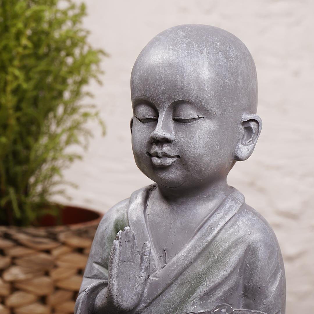 Zen Sidartha Temalı Şu Şelalesi