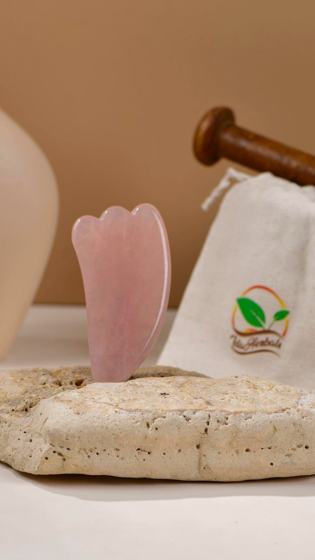 Pembe Kuvars Kaz Ayağı Gua Sha