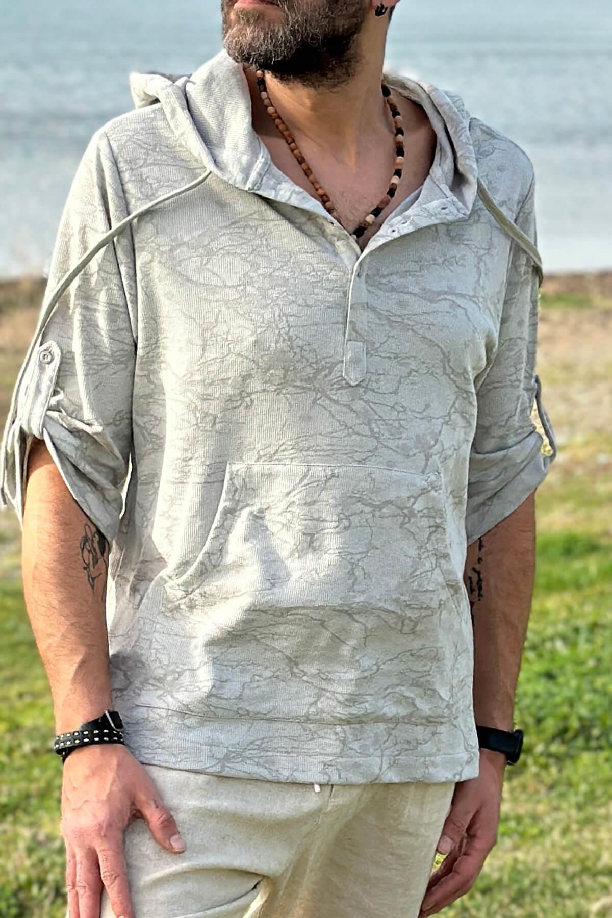 Kolyeli Kolu Patlı Kapişonlu Gri Sweatshirt