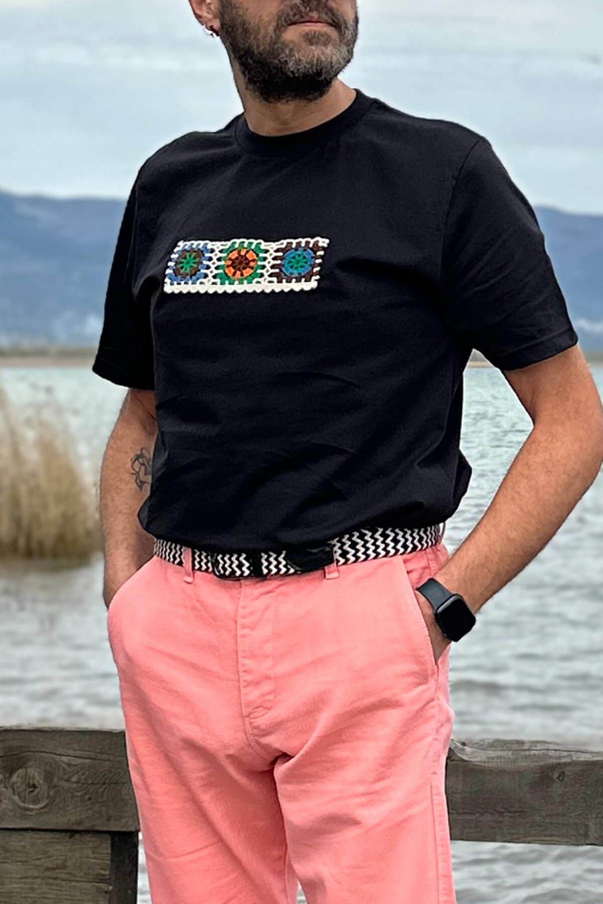 T-Shirt Siyah