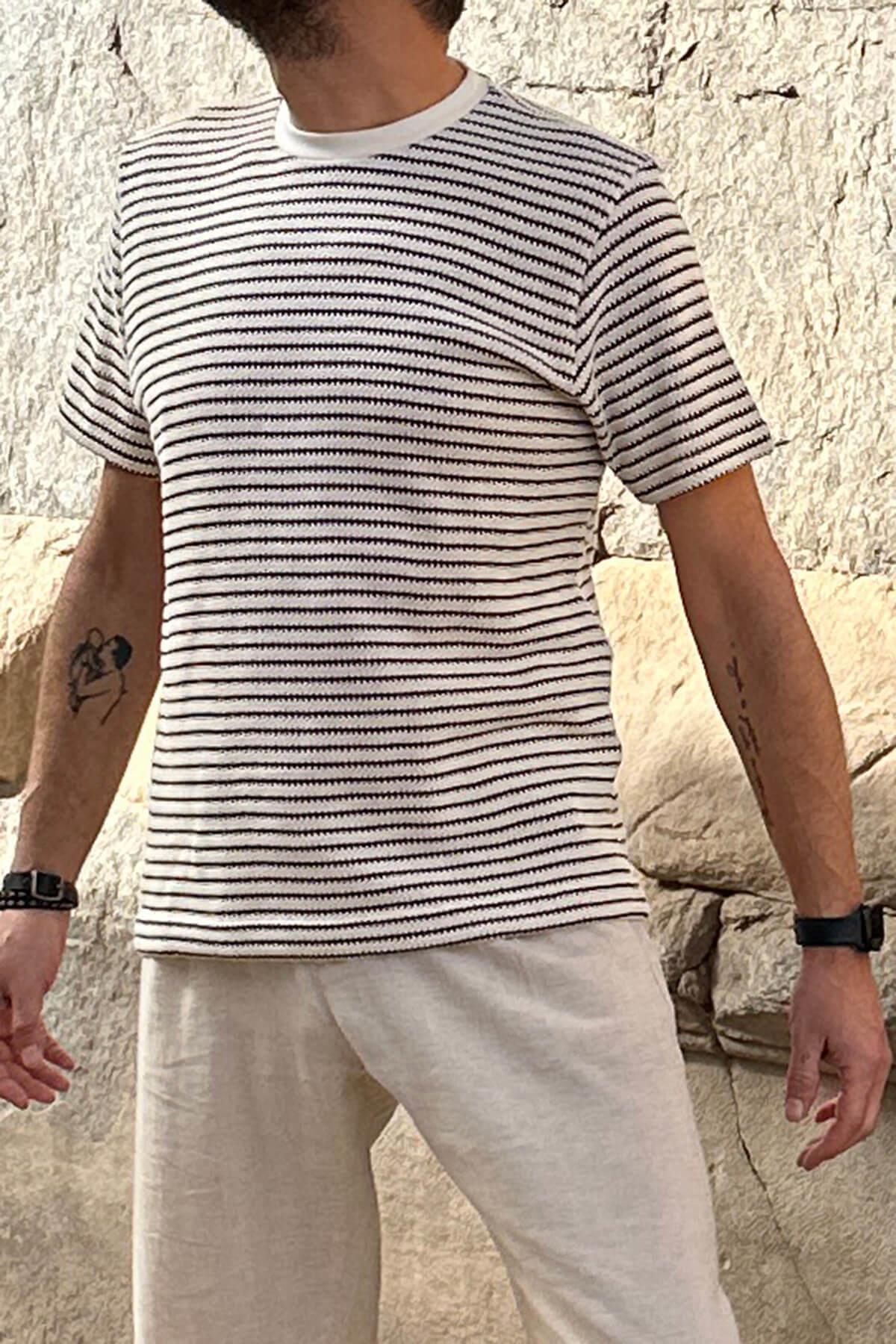 T-Shirt Siyah Çizgili
