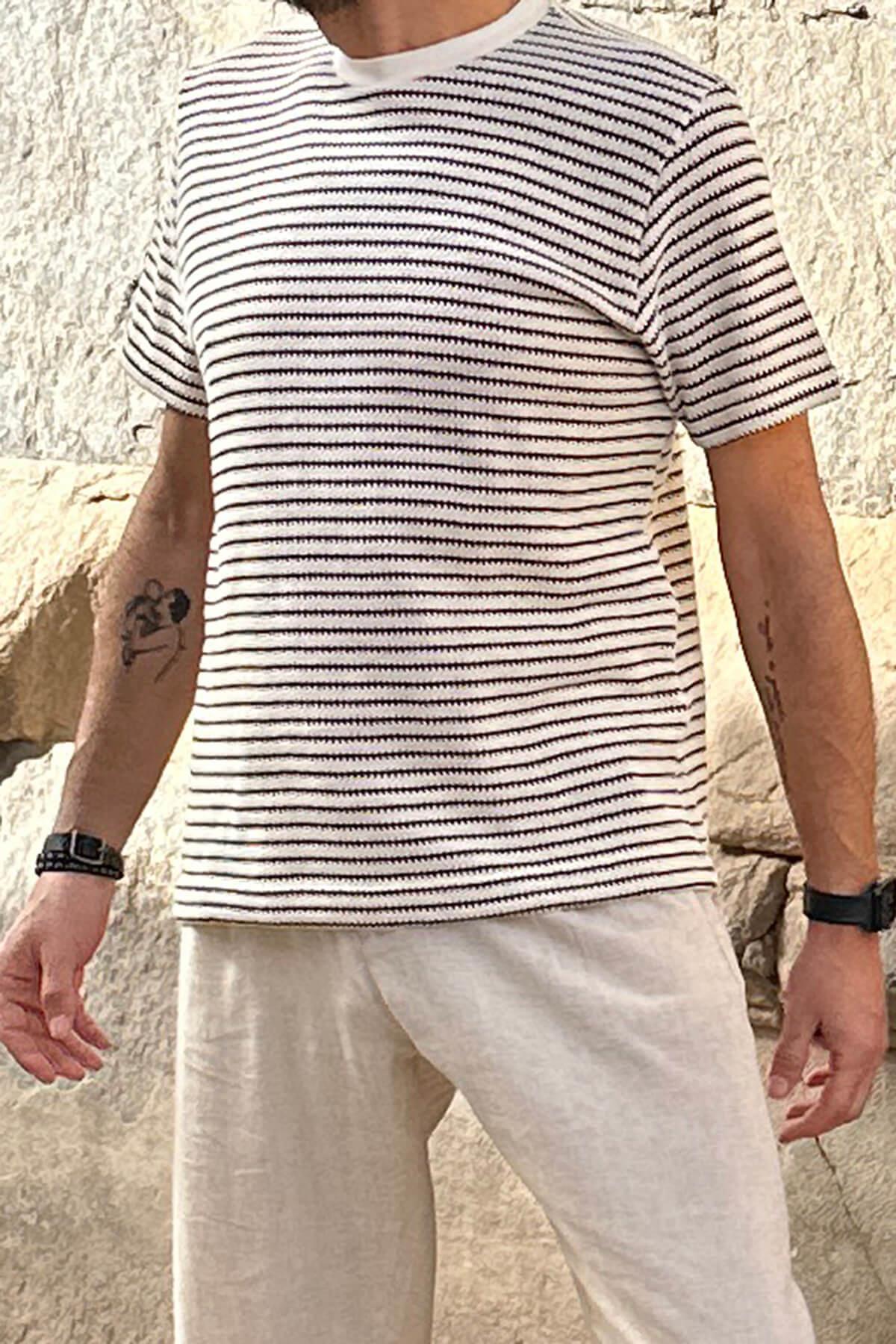 T-Shirt Siyah Çizgili