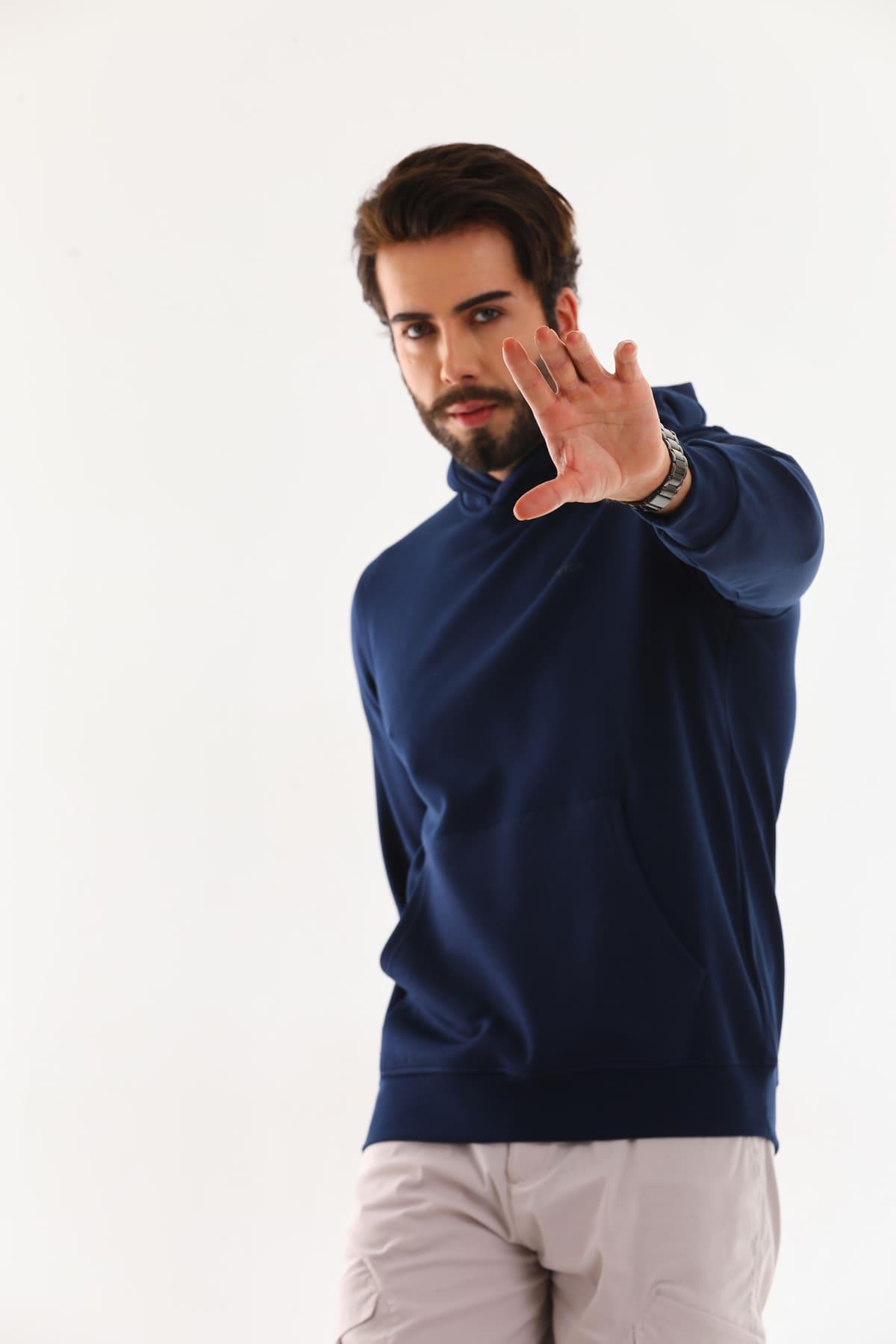 Kapşonlu Sweatshirt