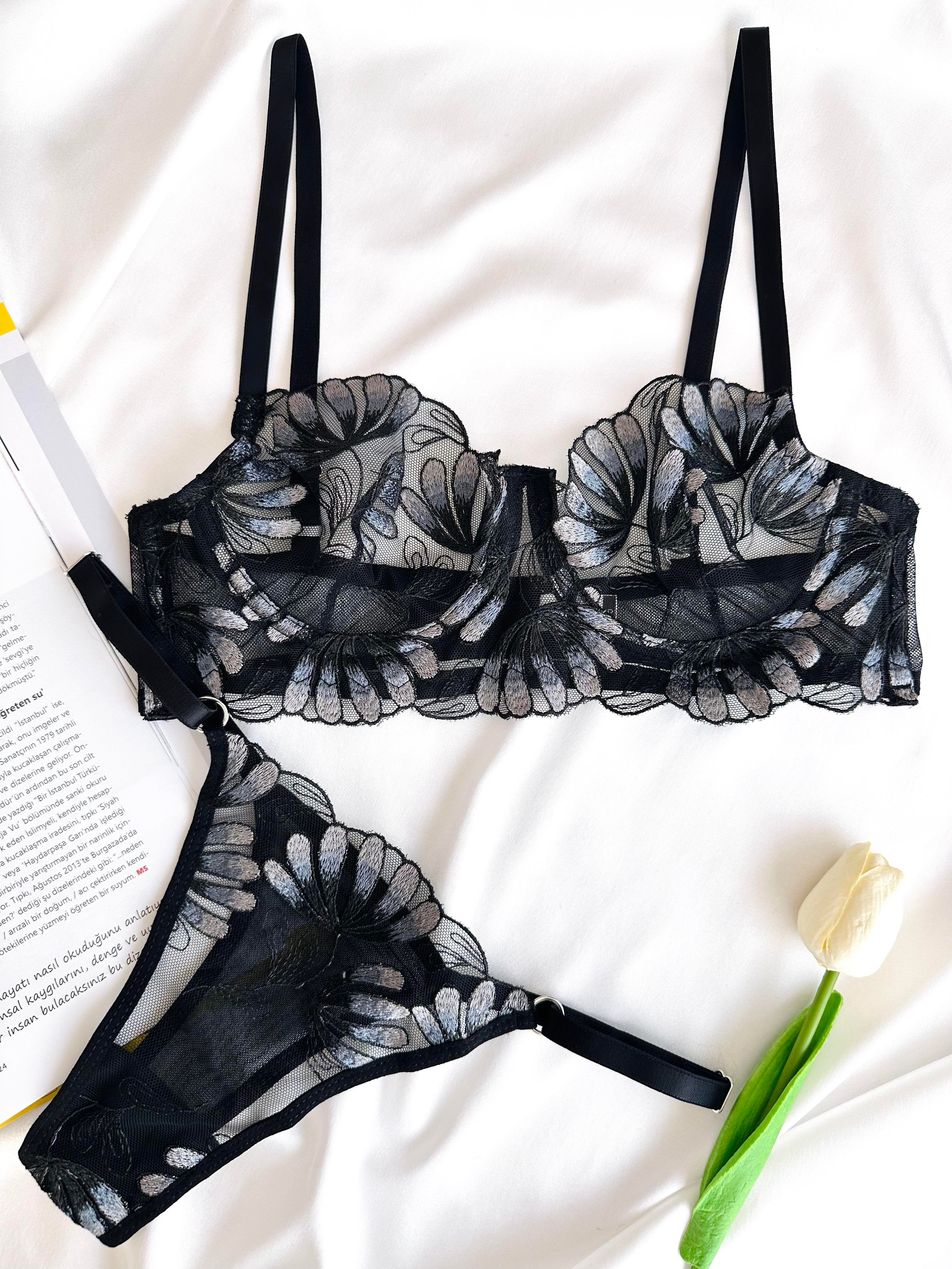 Maggie Brode İç Çamaşırı Takımı