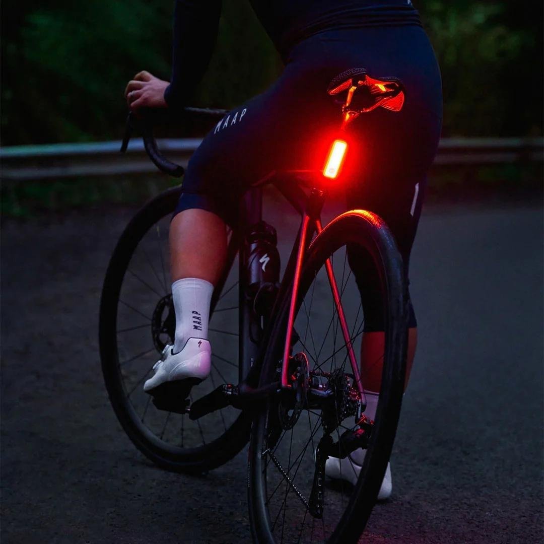 KNOG BLİNDER R-150 150 LUMEN USB ŞARJLI ARKA STOP LAMBA IŞIK 