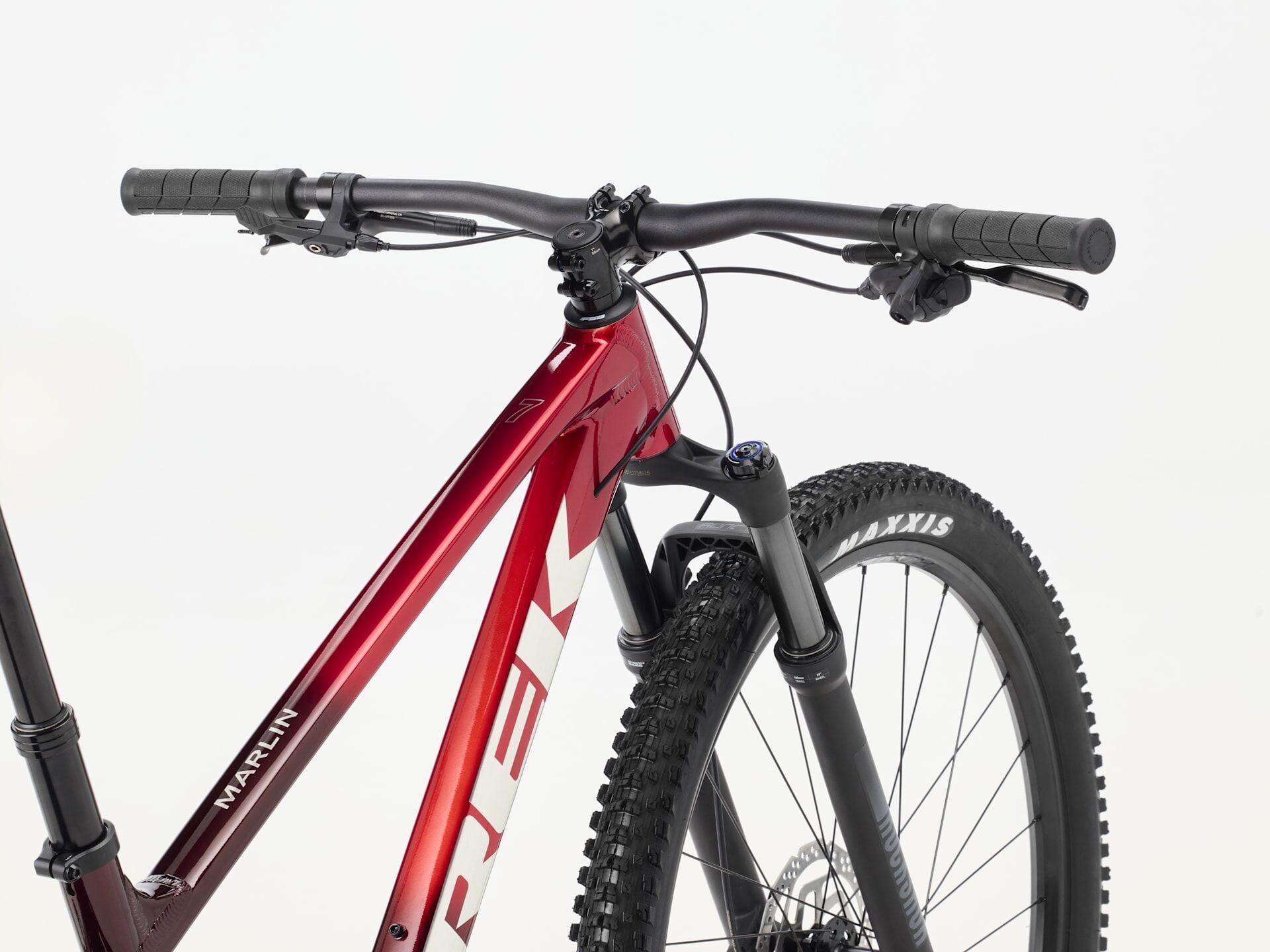 Trek Marlin 7 Gen 3 2026 Dağ Bisikleti | SRAM Eagle 12V, RockShox Judy, Trail Geometri