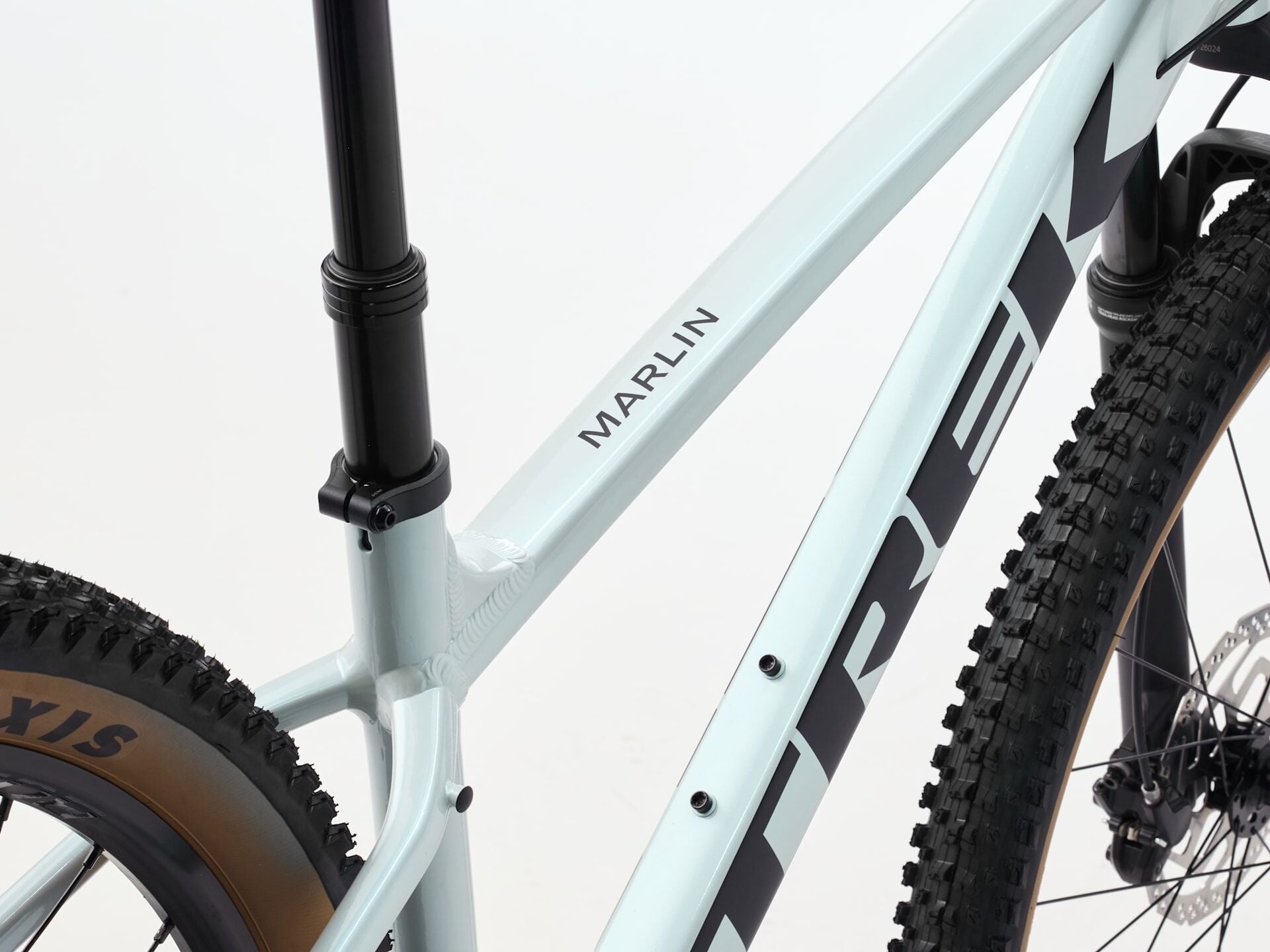 Trek Marlin 7 Gen 3 2026 Dağ Bisikleti | SRAM Eagle 12V, RockShox Judy, Trail Geometri