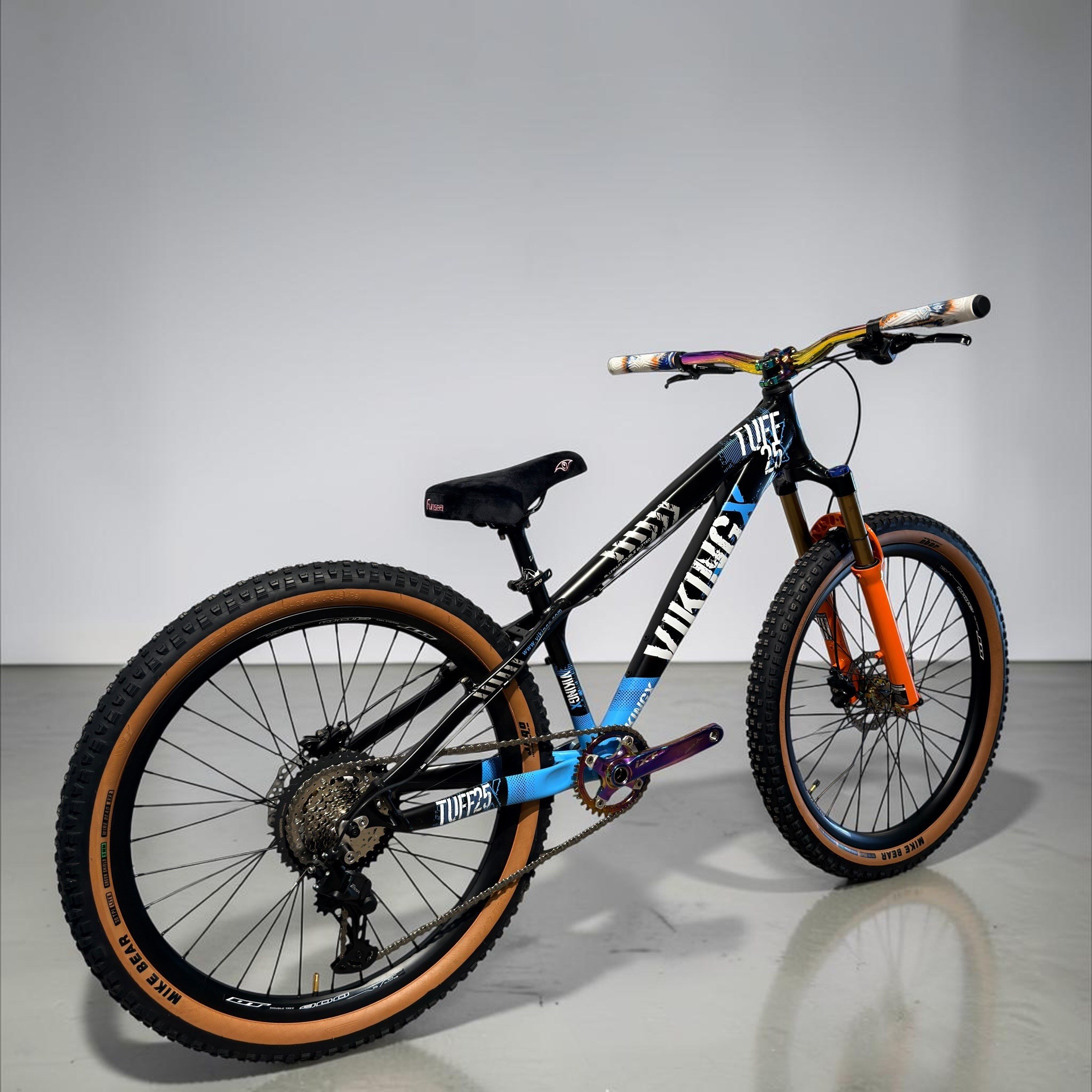 VikingX Özel Toplama 26 Jant Shimano ESSA Havalı Amortisörlü MTB