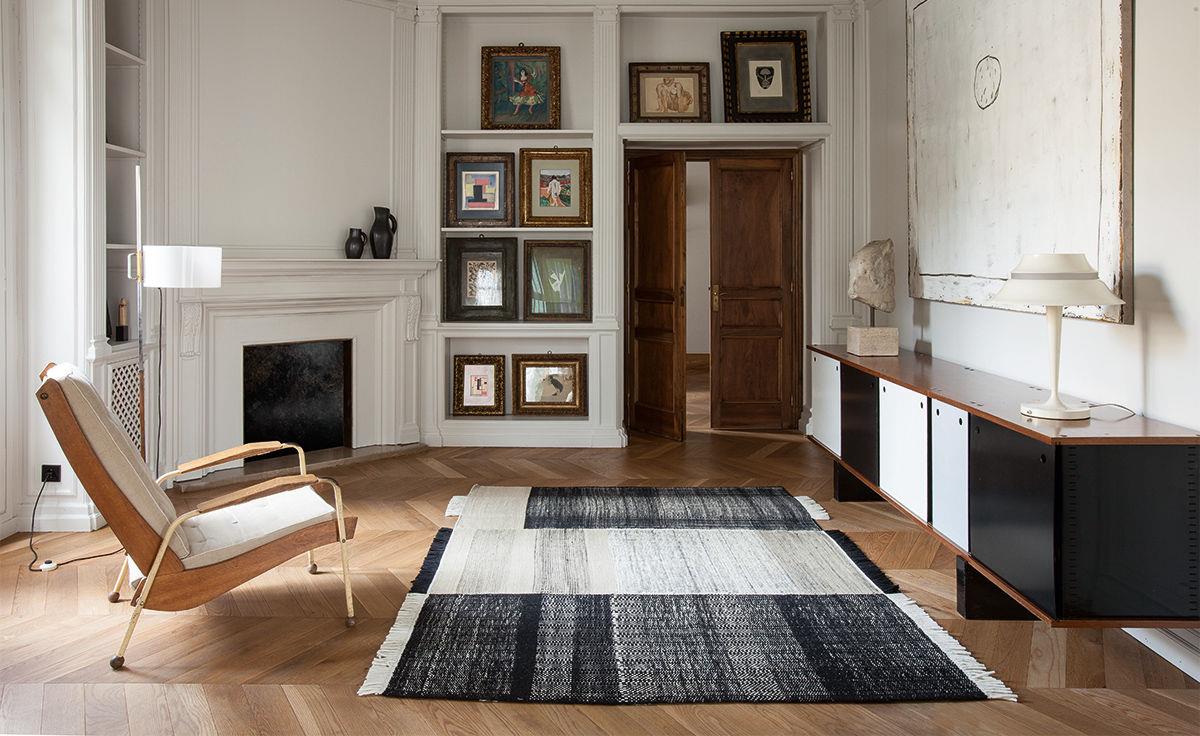 Senthe Kilim-Black