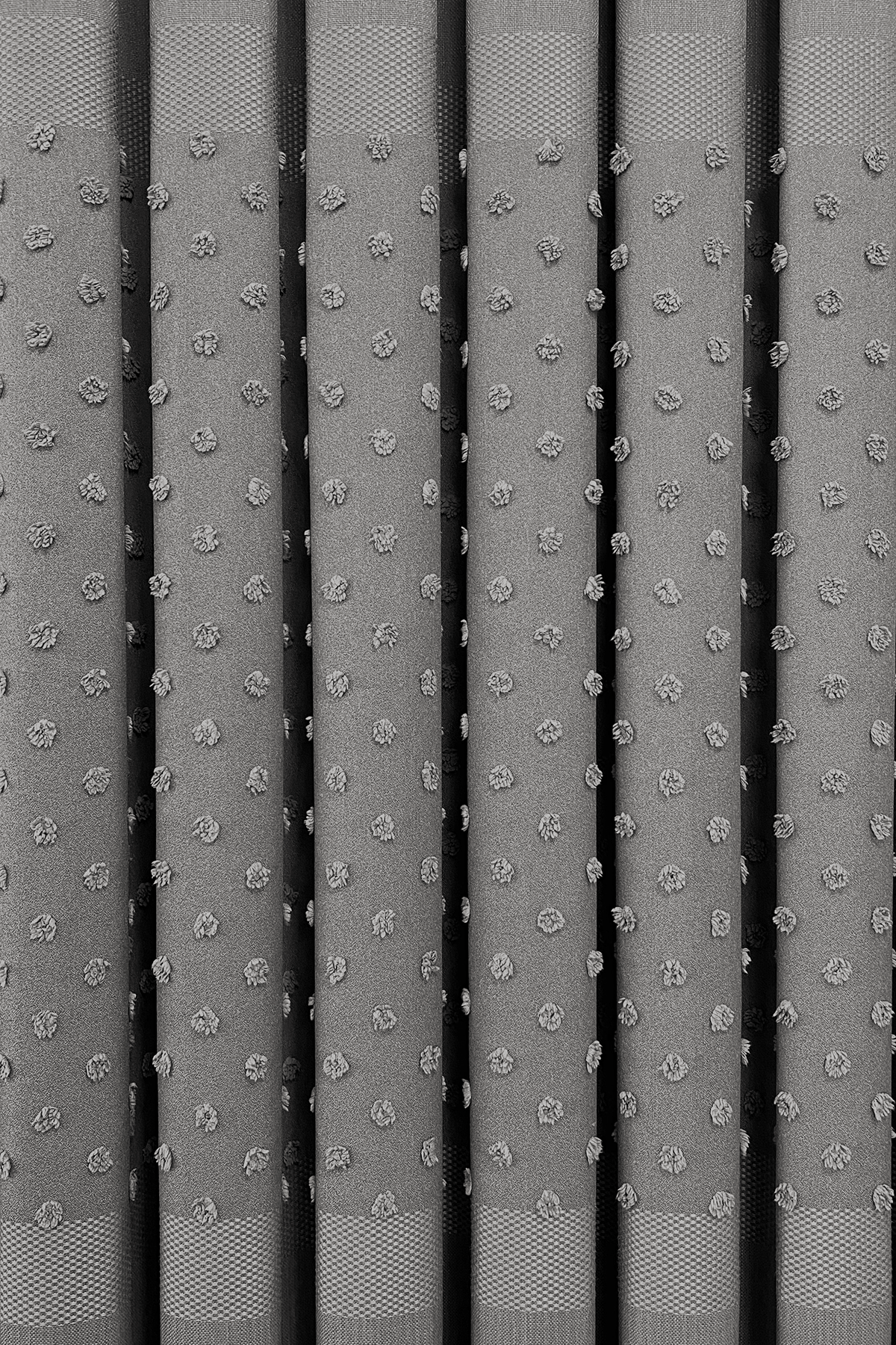 Keten Serisi Ponpon Desen Gri Pano Fon Perde