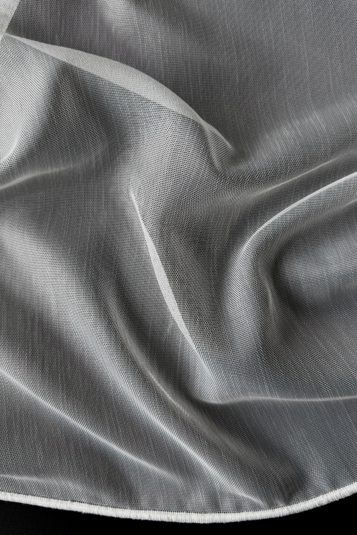 TT Serisi Efektli Sade Ekru Tül Perde