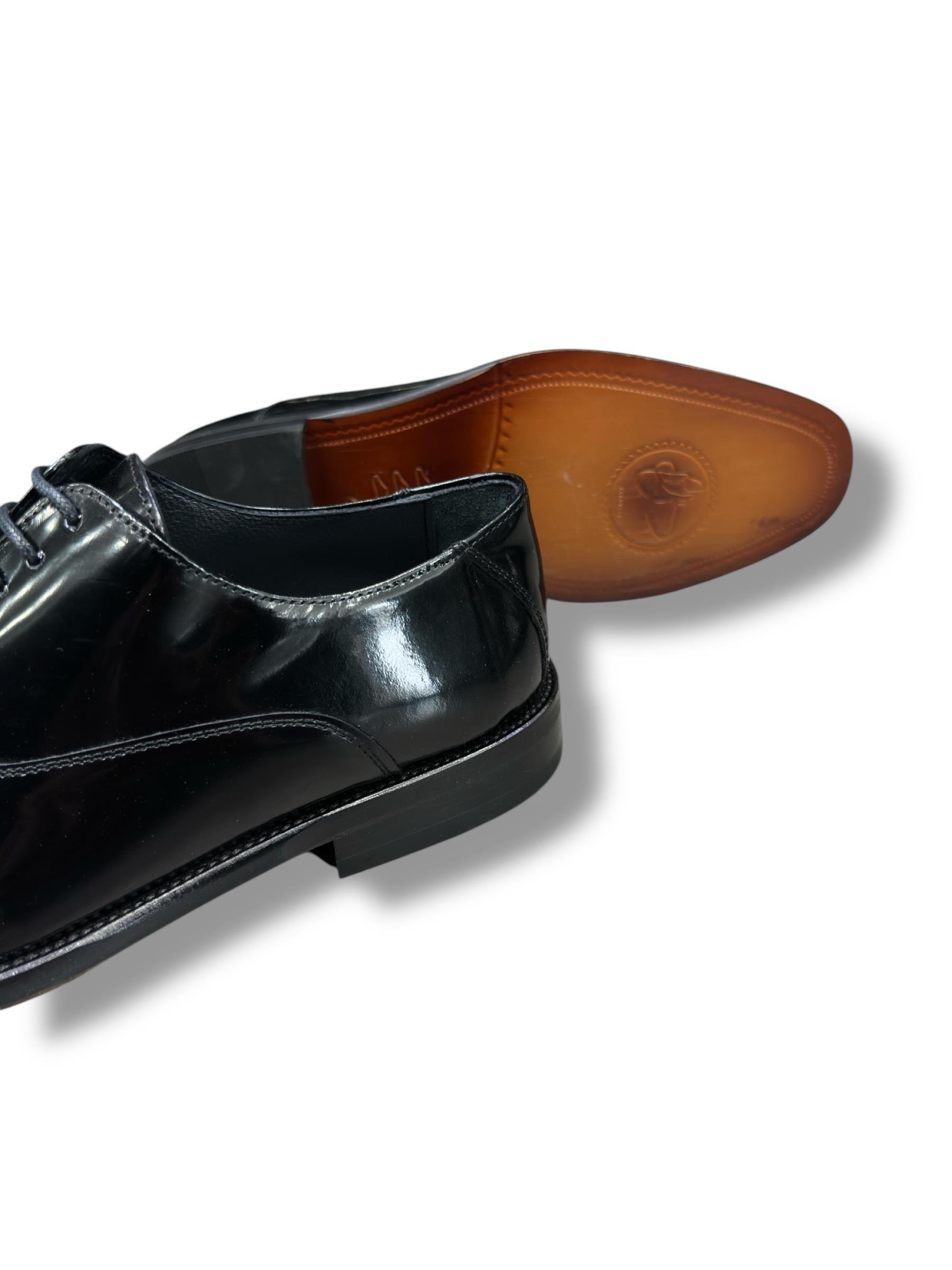 AyakkabıLustre AyakkabıLustre Ayakkabı