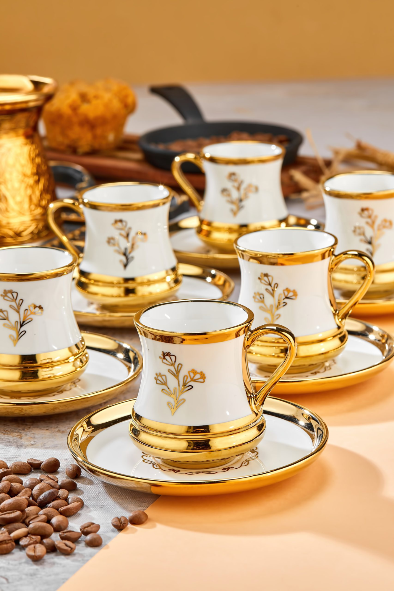 Yaren Style90 ml Lüks Porselen Kahve Fincanı Takımı – Altın Detaylı, Şık ve Zarif Tasarım6'lı Lüks Porselen Türk Kahvesi Fincan Takımı – Altın Yaldızlı 90 ML
