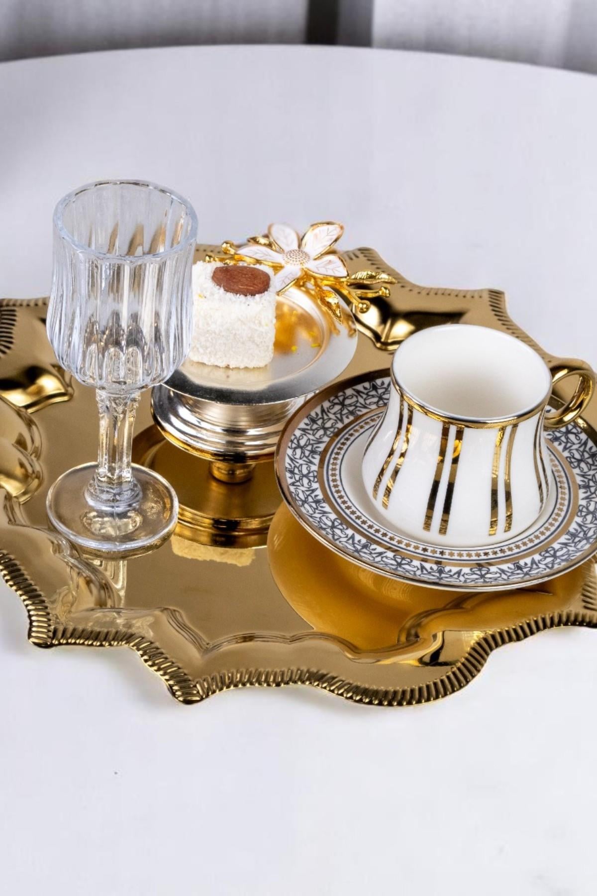 Yaren StyleTek Kişilik Gold Renk Yıldız Paslanmaz Söz Nişan Çeyiz, Kahve, Çay, Dekoratif Sunum Tepsisi 25x25cmTek Kişilik Gold Renk Yıldız Paslanmaz Söz Nişan Çeyiz, Kahve, Çay, Dekoratif Sunum Tepsisi 25x25cm