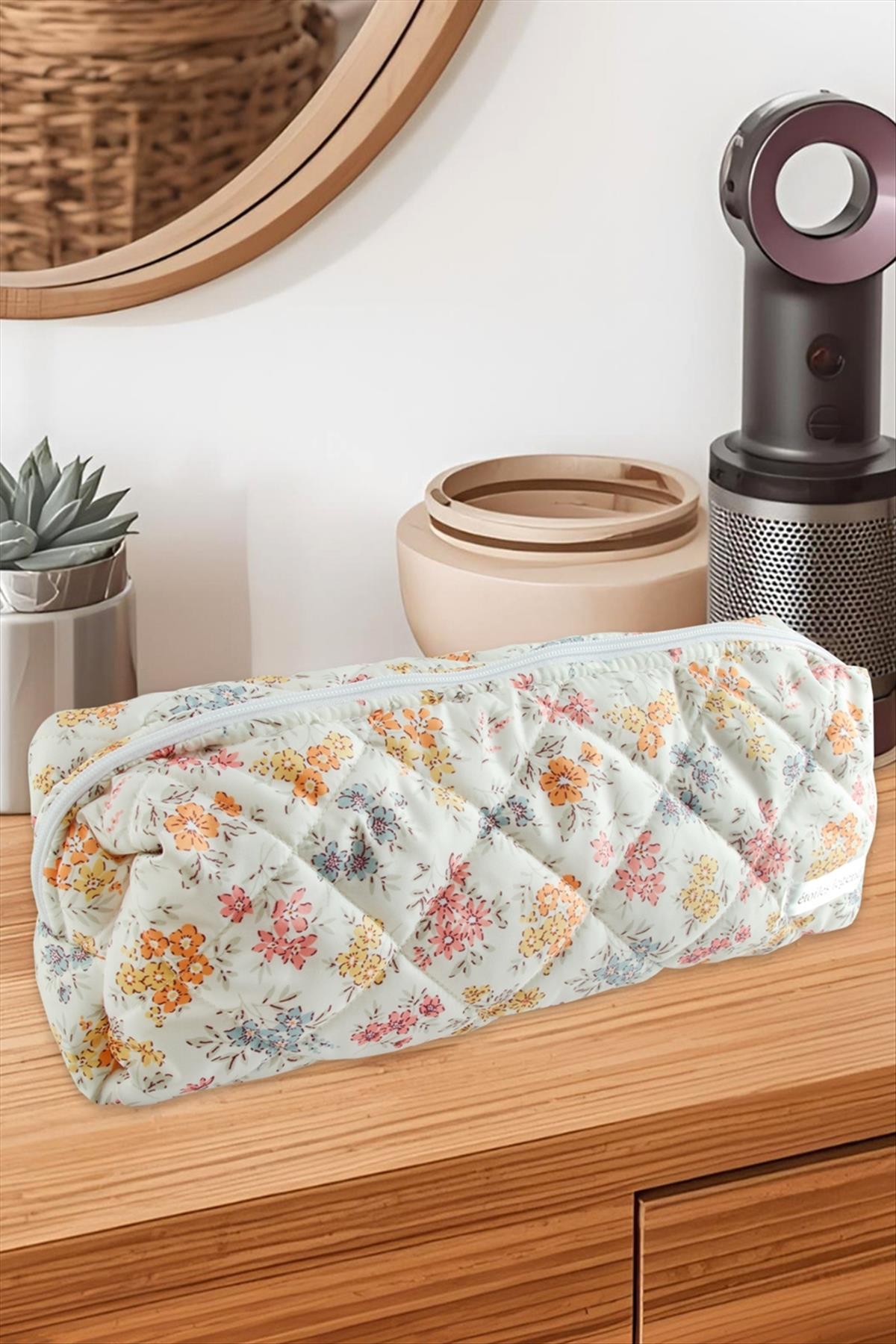 Çiçek Desenli Dy Saç Şekillendirici Çanta