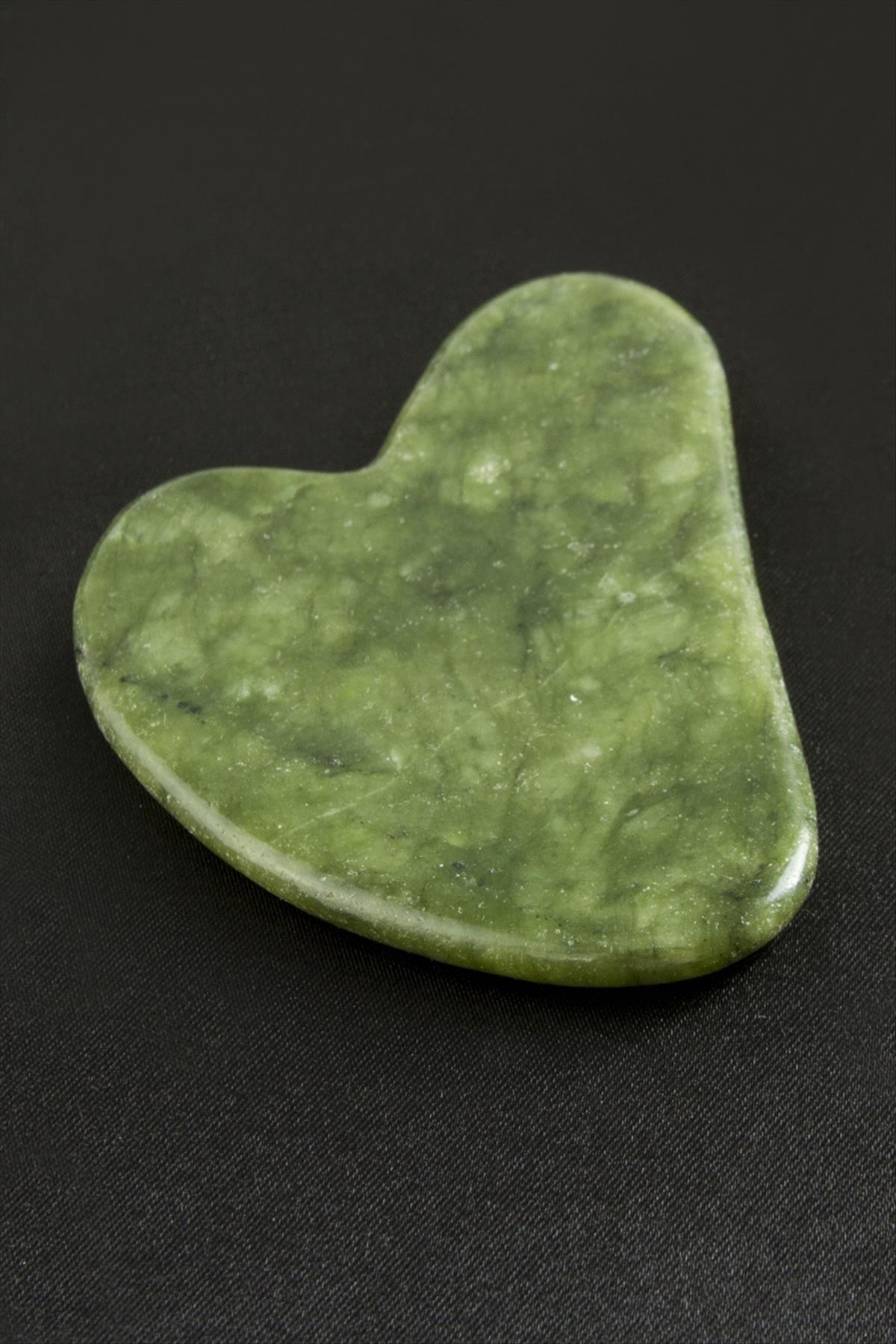 Yeşim Doğaltaş Kalp Yüz Masaj Aleti