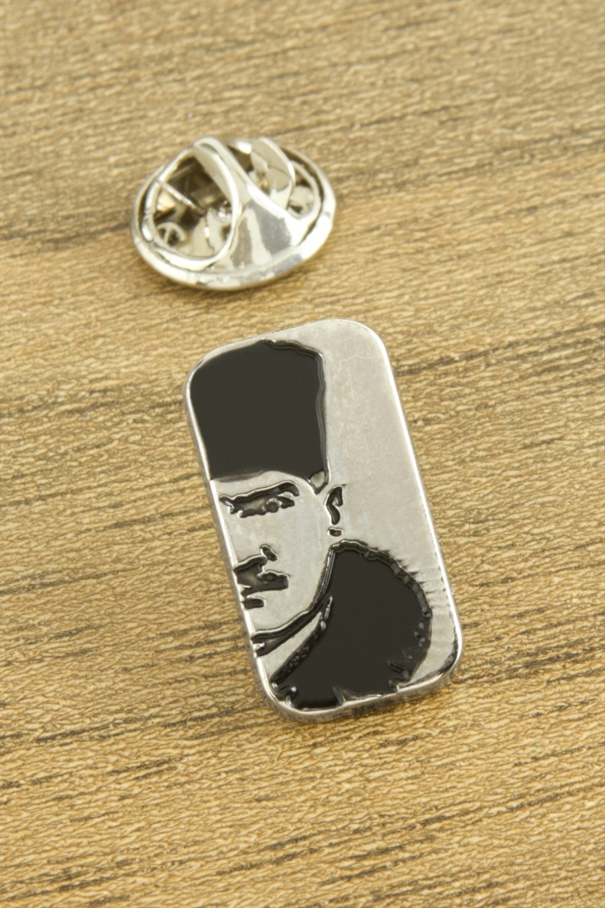 Atatürk Yaka Rozet
