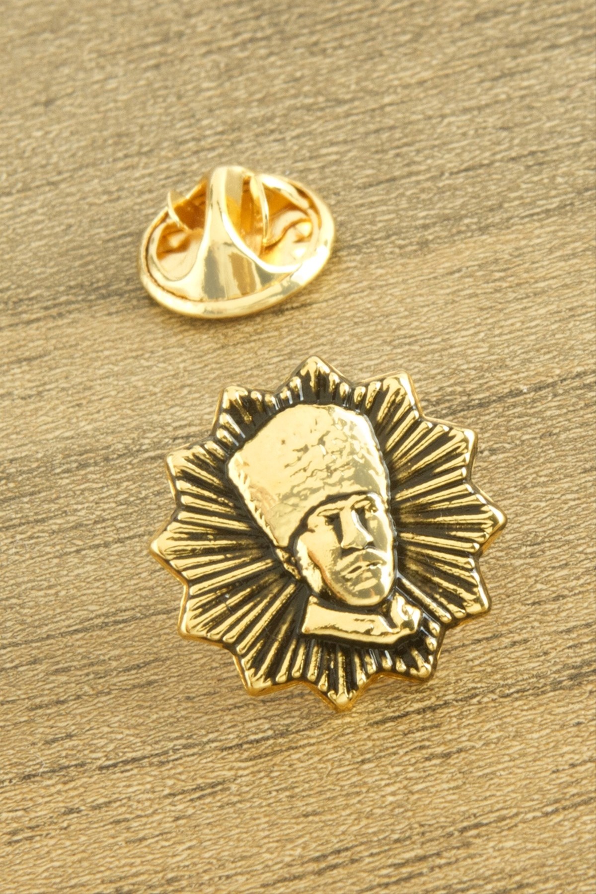 Atatürk Yaka Rozet