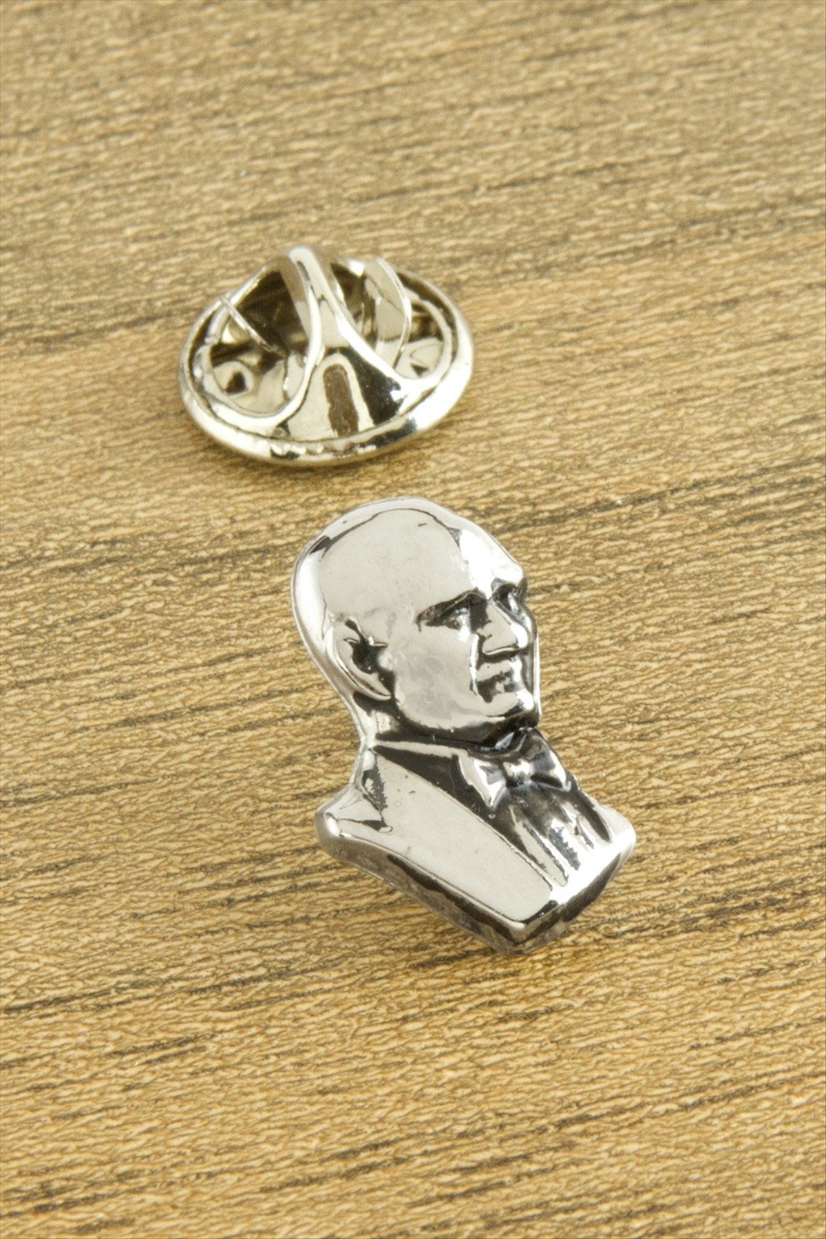 Atatürk Yaka Rozet