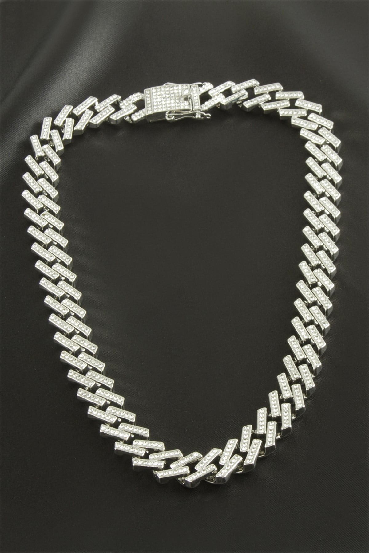Chain Zirkon Taşlı Lüks Çelik Kolye