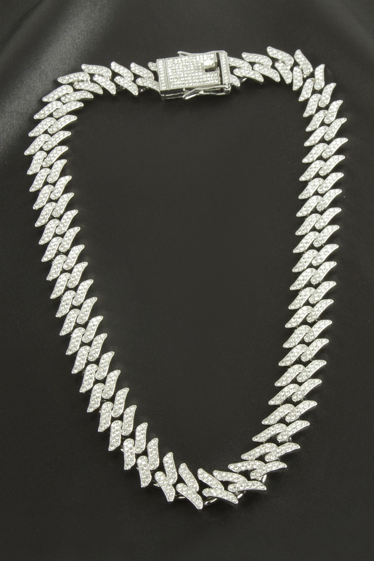 Chain Zirkon Taşlı Lüks Çelik Kolye