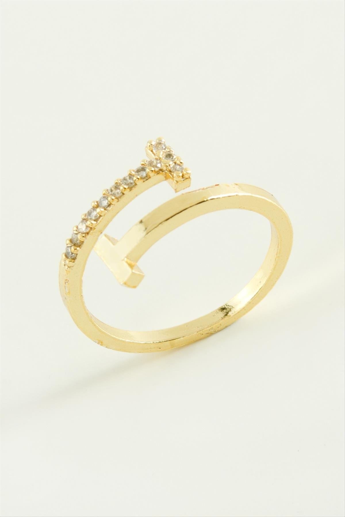 Çivi Zirkon Taşlı Yüzük