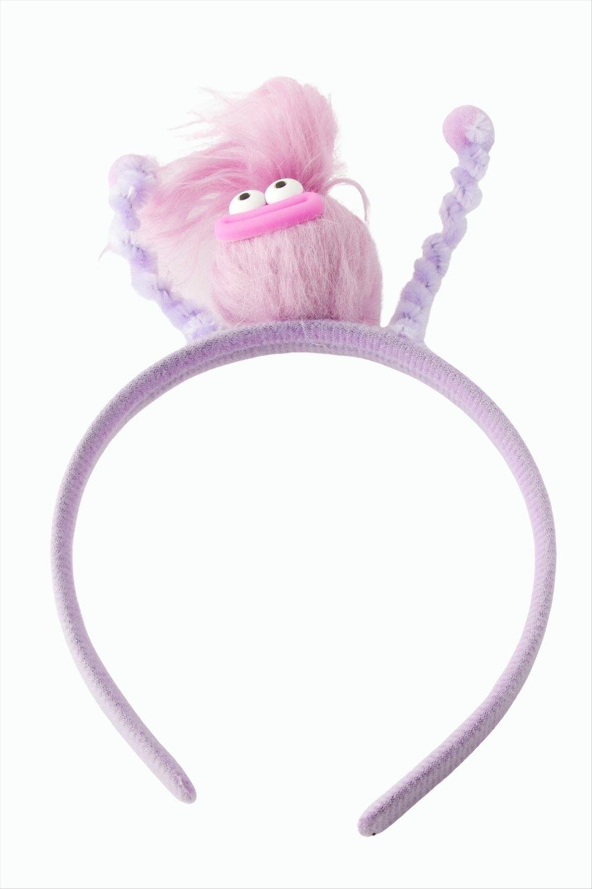 Çzgflm Karakteri Tüylü Taç